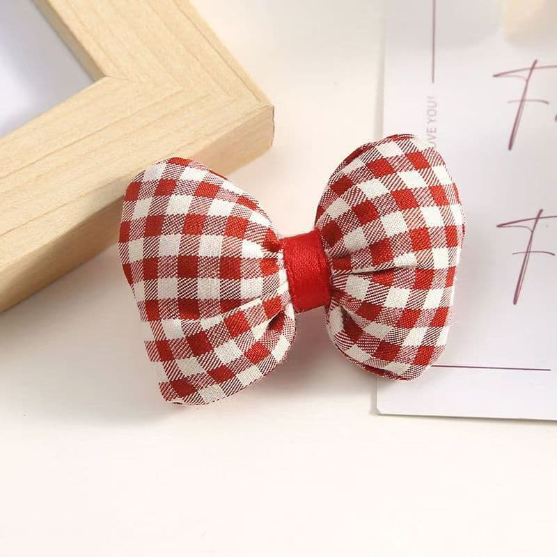Pillow with bow, accessories, handle, phone case, hair accessory, brooch 3