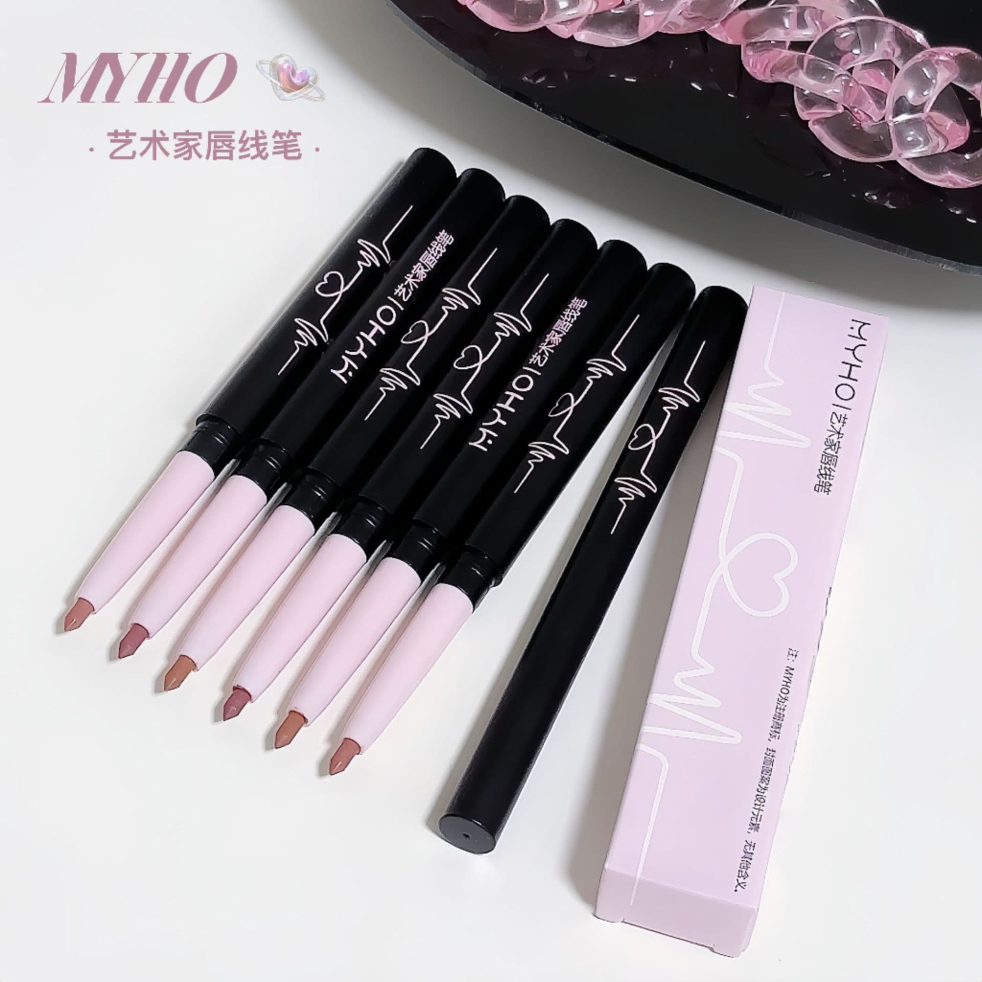 Three dimensional lip pencil for students, contouring 2