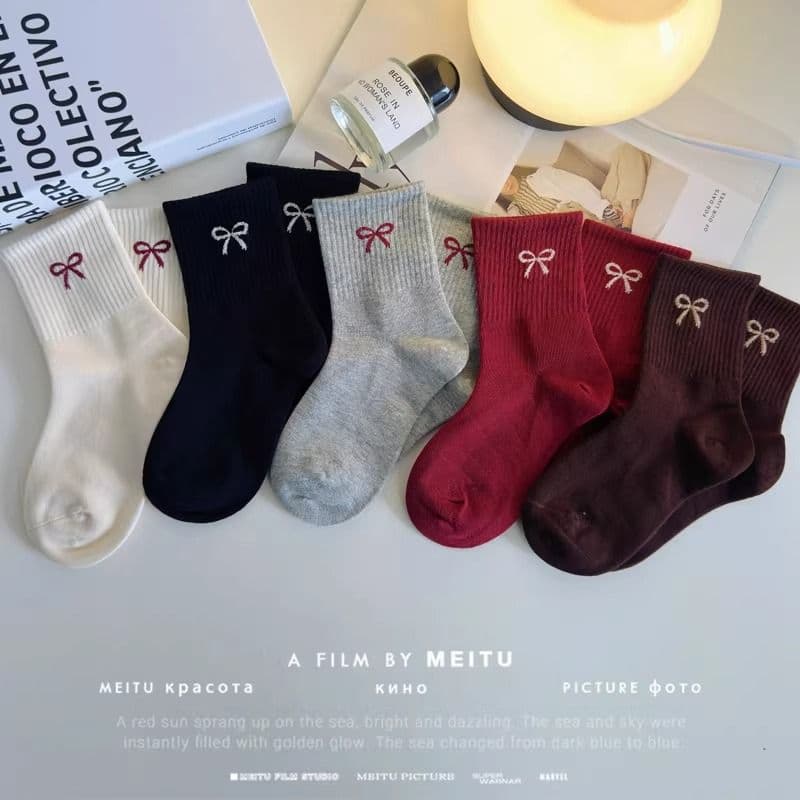 Children's demi-season sports trend knee socks with bow, mid-length, for teenagers 4