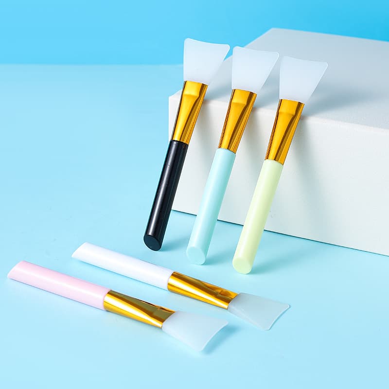 Face mask, silicone cosmetic soft brush, easy application 4