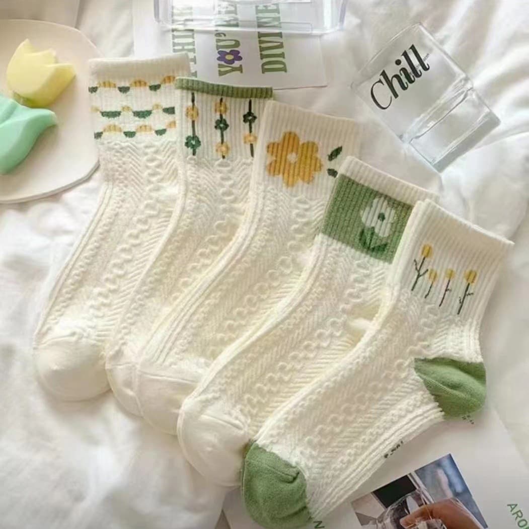 Comfortable brand universal solid color pack, knee socks, mid-length 2