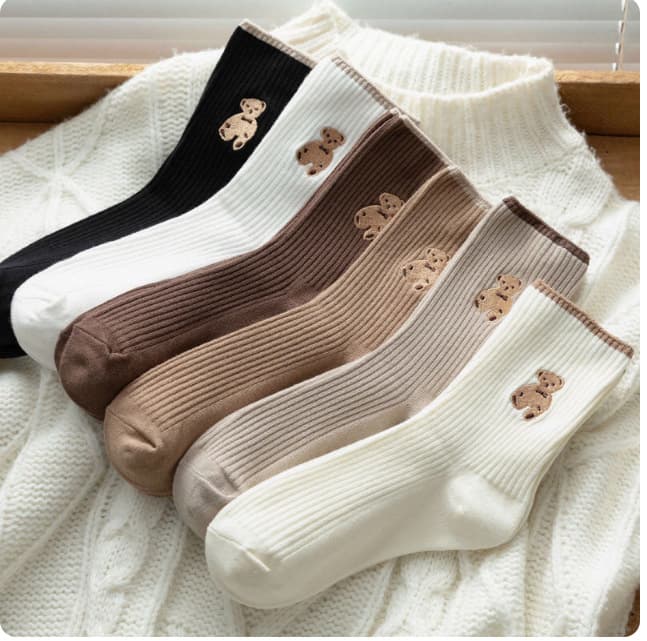 Comfortable brand universal solid color pack, knee socks, mid-length 3