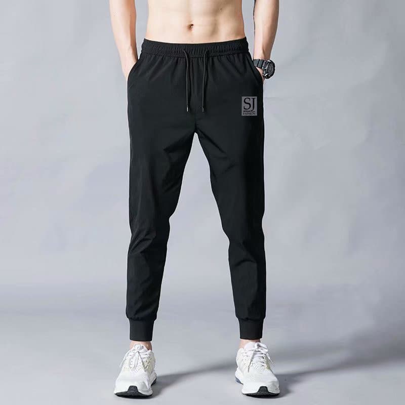 Demi-season warm black trousers, oversize 2