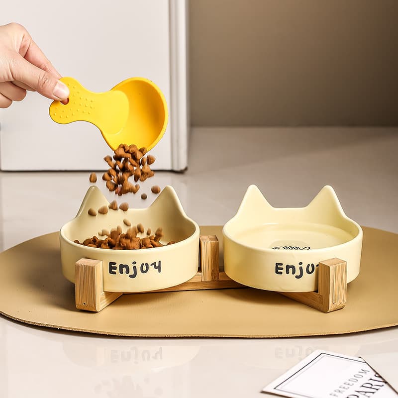 Pet bowl, drinking bowl, cat food bowl, integrated dog bowl and food bowl, not easy to knock over, cat bowl, cat food bowl, ceramic 3