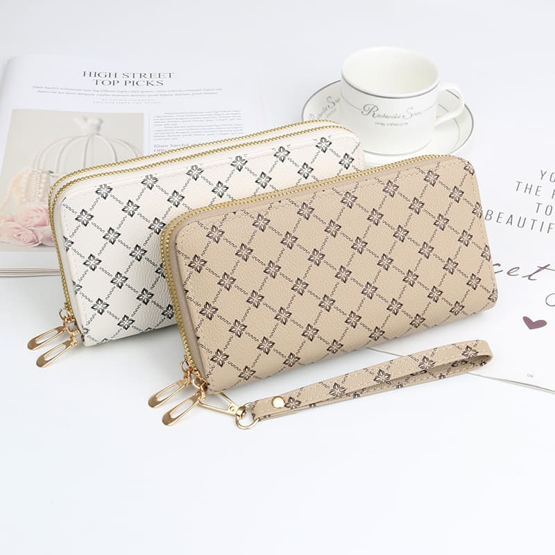 Long fashionable wallet with zipper, capacious shoulder bag, small clutch bag 4