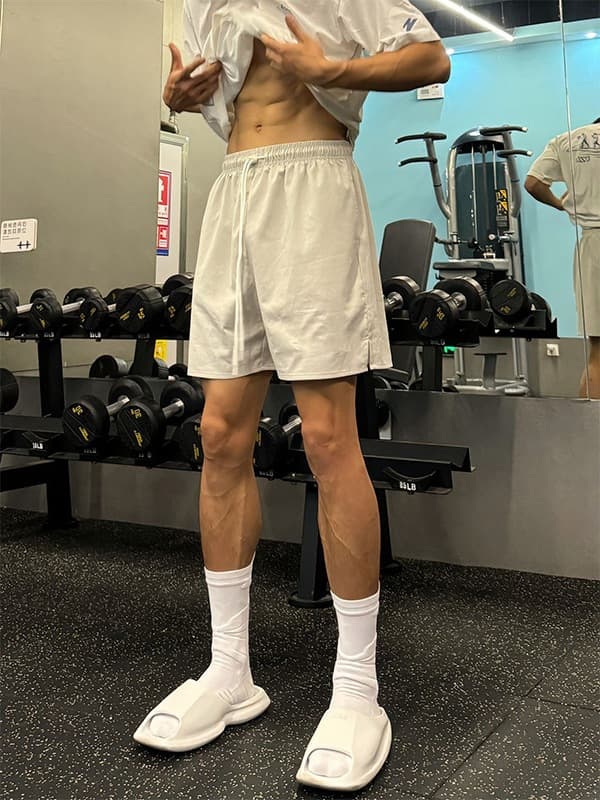 Men's solid summer shorts, sports trousers for gym for leisure, American style, simple and elegant design, for running 2