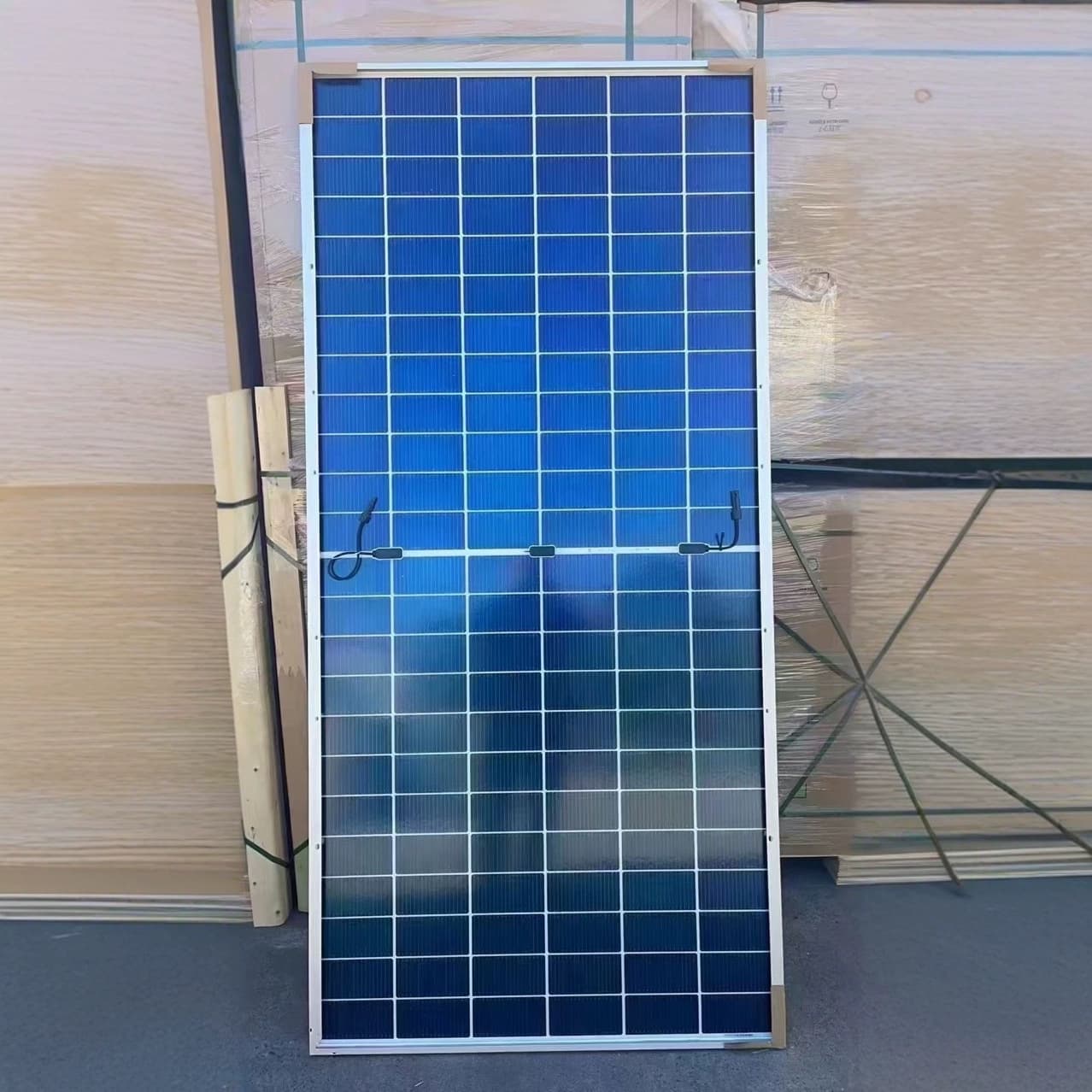 Double-sided single crystal, battery solar-powered, 605W, 620W, 610W, size 2382, 1134 3