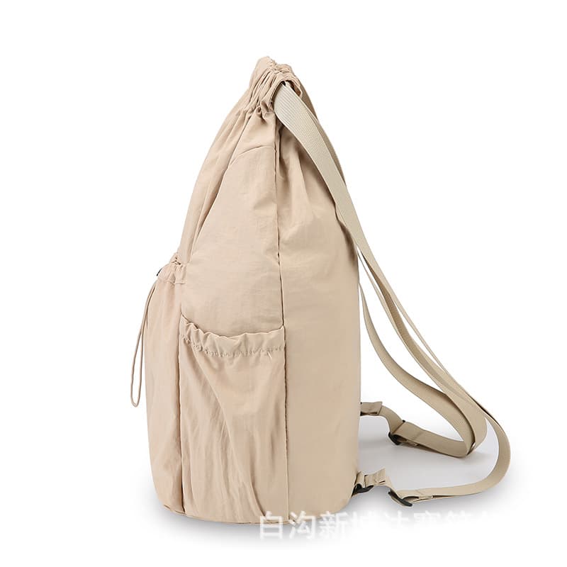 Capacious foldable backpack, drawstring 4