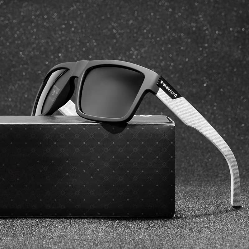 Sports fashionable retro sunglasses, European style