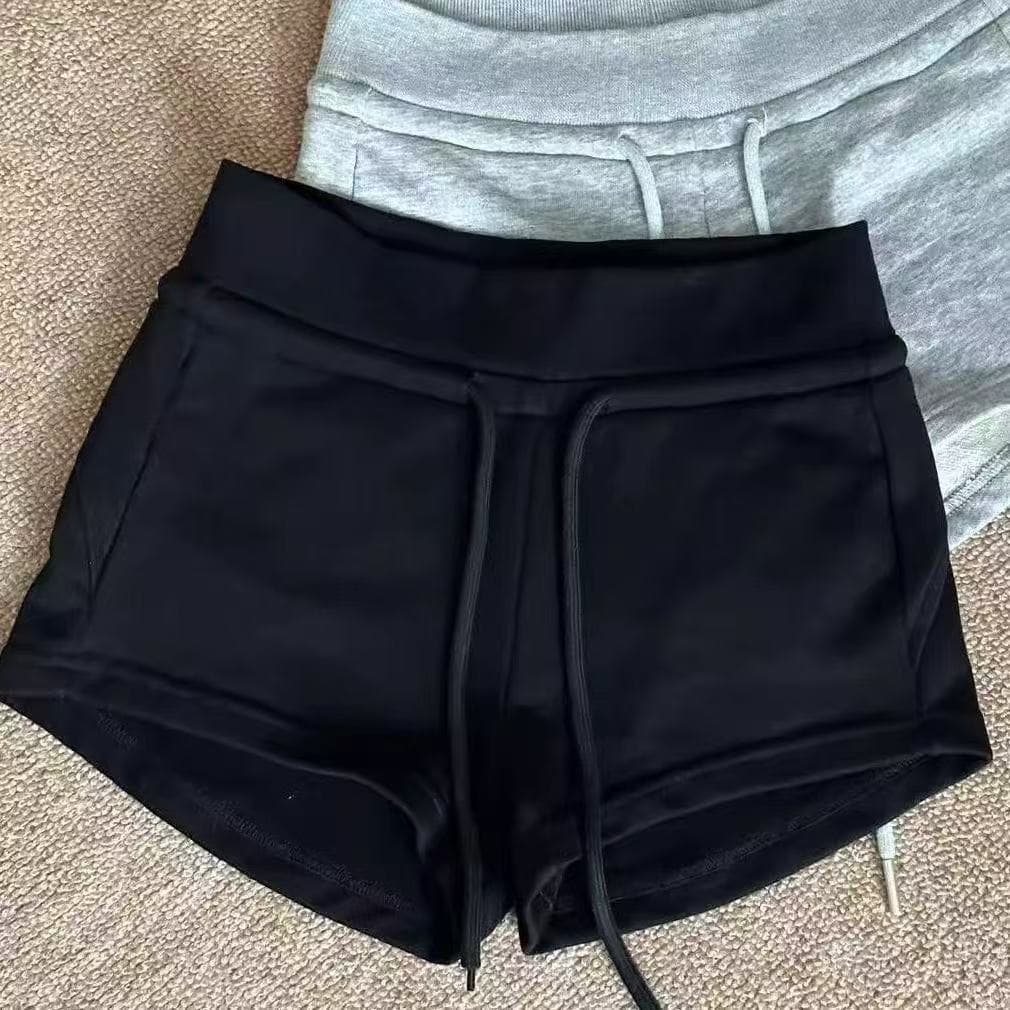 Sports shorts, black trousers, drawstring, loose straight fit 3