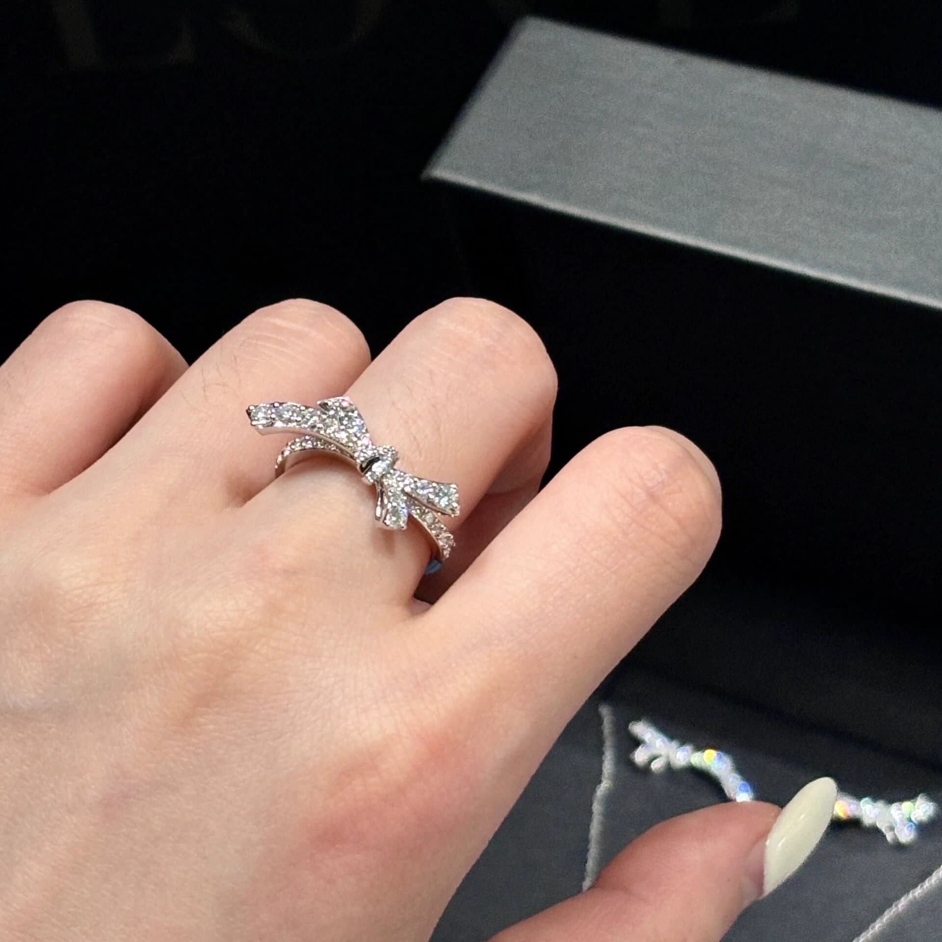 Three dimensional wedding ring with bow, cute hair band, diamond encrusted 3