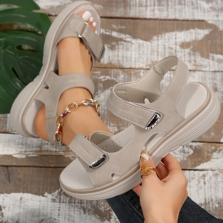 Fashionable summer sports sandals, beach slippers with velcro 3