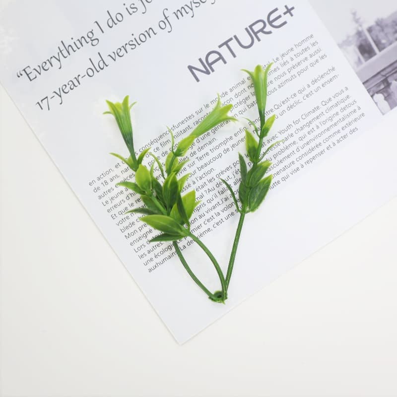 Megaphone, plastic realistic aquatic plants, artificial plants with accessories 4