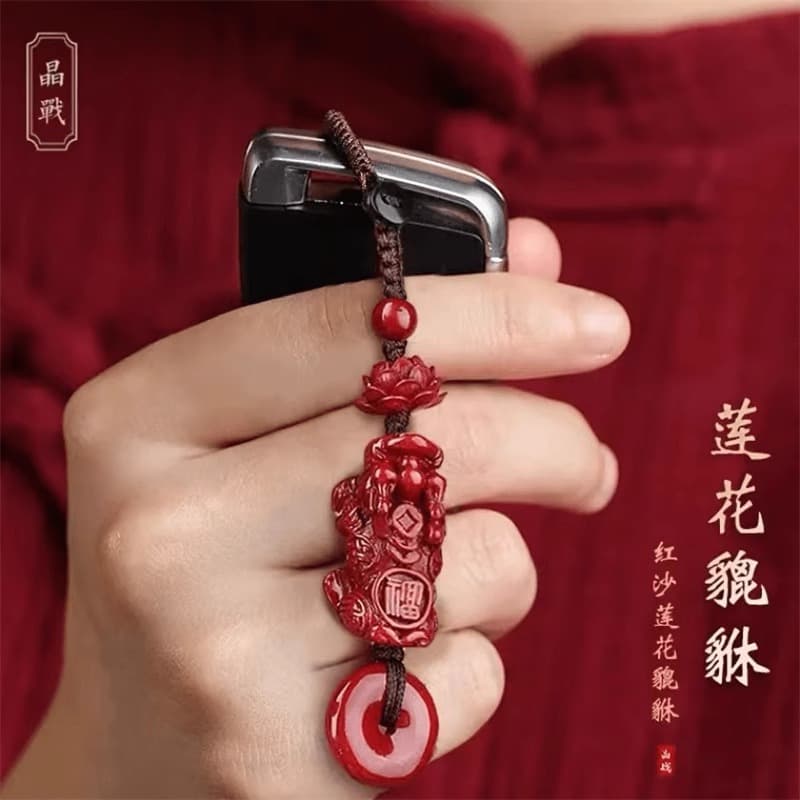 Keychain for men and women, pendant, protective amulet, buckle, cinnabar
