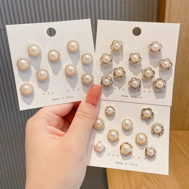 Invisible protective underware, brooch, accessory, pin, non-slip accessories, clips included 3