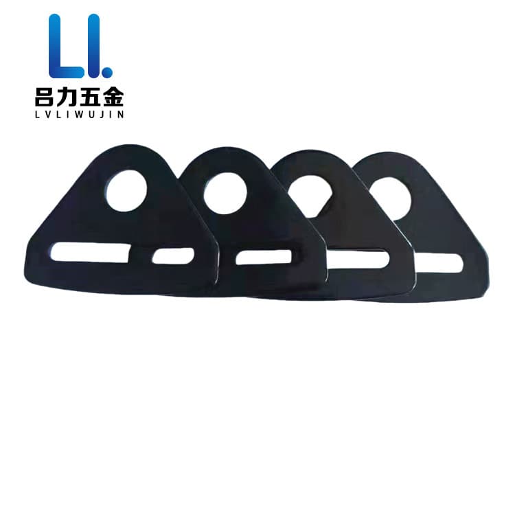 Clothing accessories triangle buckle bag hardware car decoration buckle buckle 4
