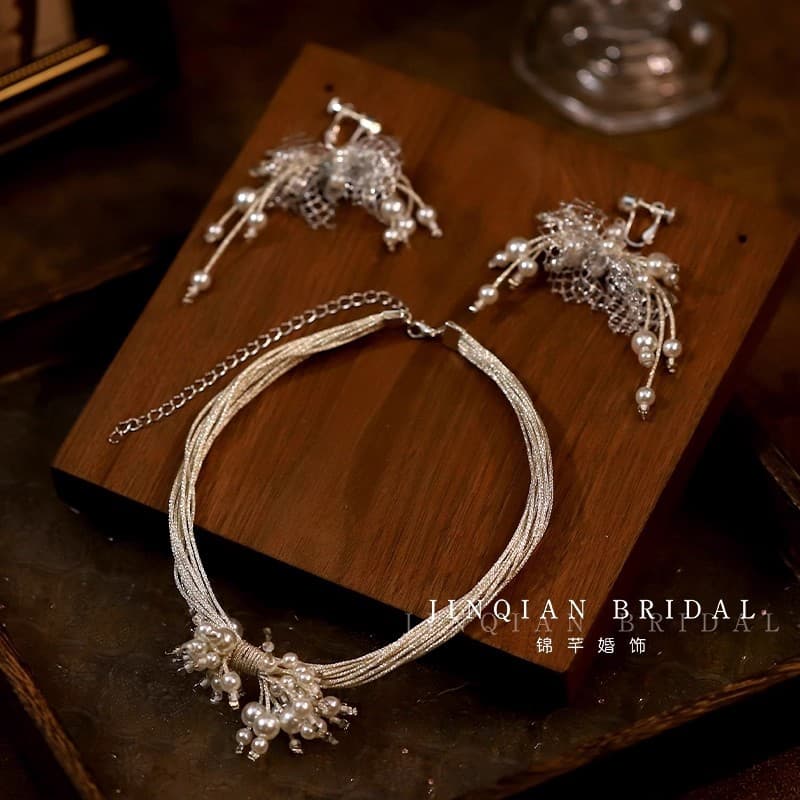 White necklace and earrings pearl with bow, set for bride, hairgrip, dress, accessories, new collection 4