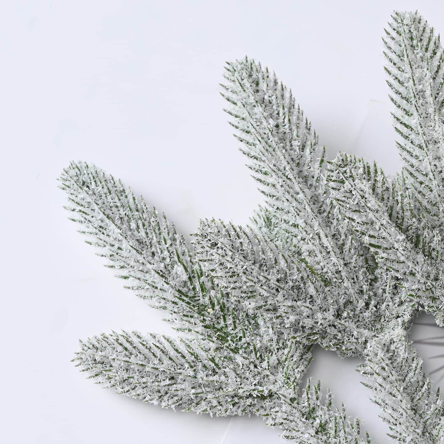 (Cross-border trading), Christmas jewelry, decorative accessory for home use, artificial plant, with snowflakes 3