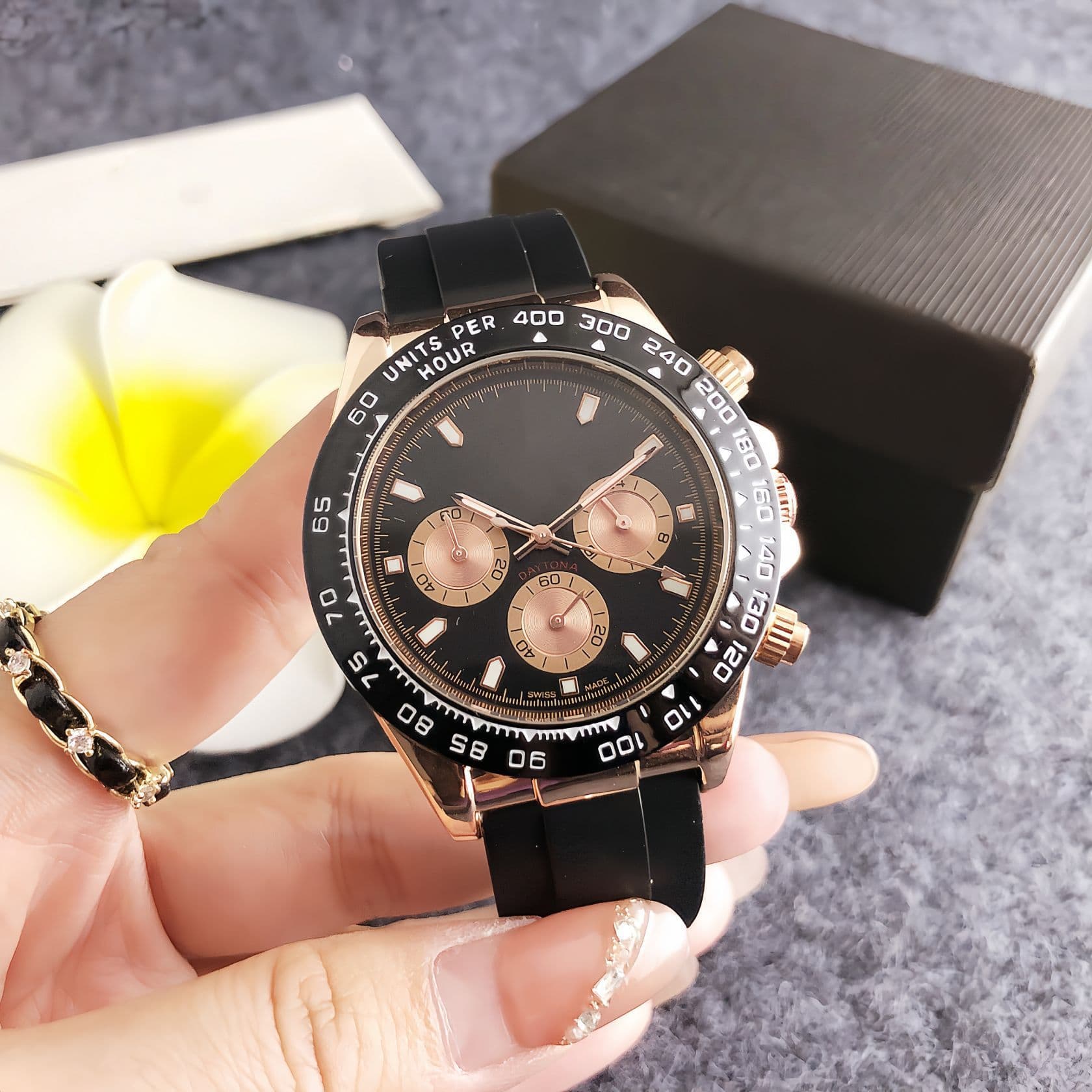 Sports hair band, quartz watch, Switzerland