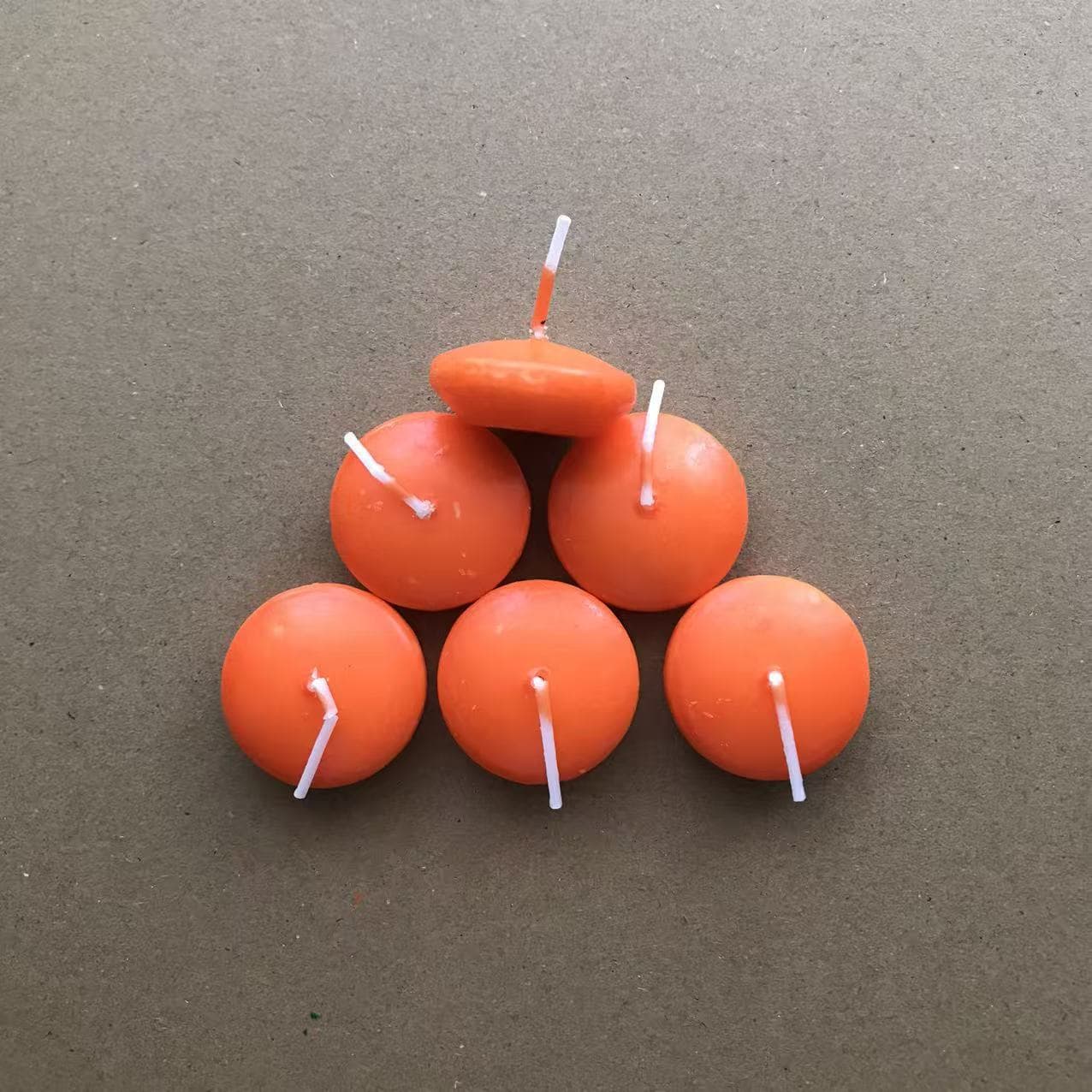 Spherical candle for St. Valentine's Day 4