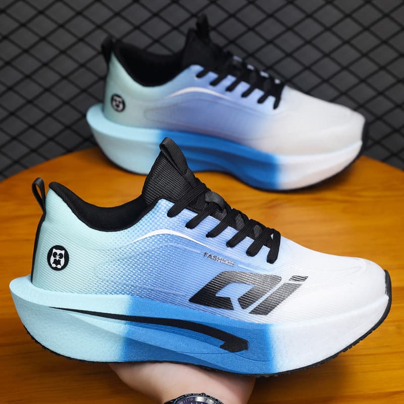 Comfortable fashionable carbon plate for leisure, for beloved