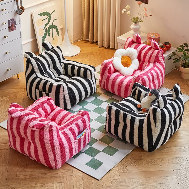 Children's sofa, cute reading, chair for baby, with little bears 2