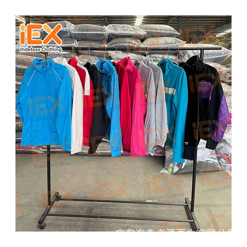 Southeast Asia's best-selling second-hand international brand clothes used brand jackets used brand jackets 2