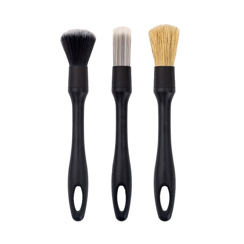Brush, tools set, tires, 3 pieces