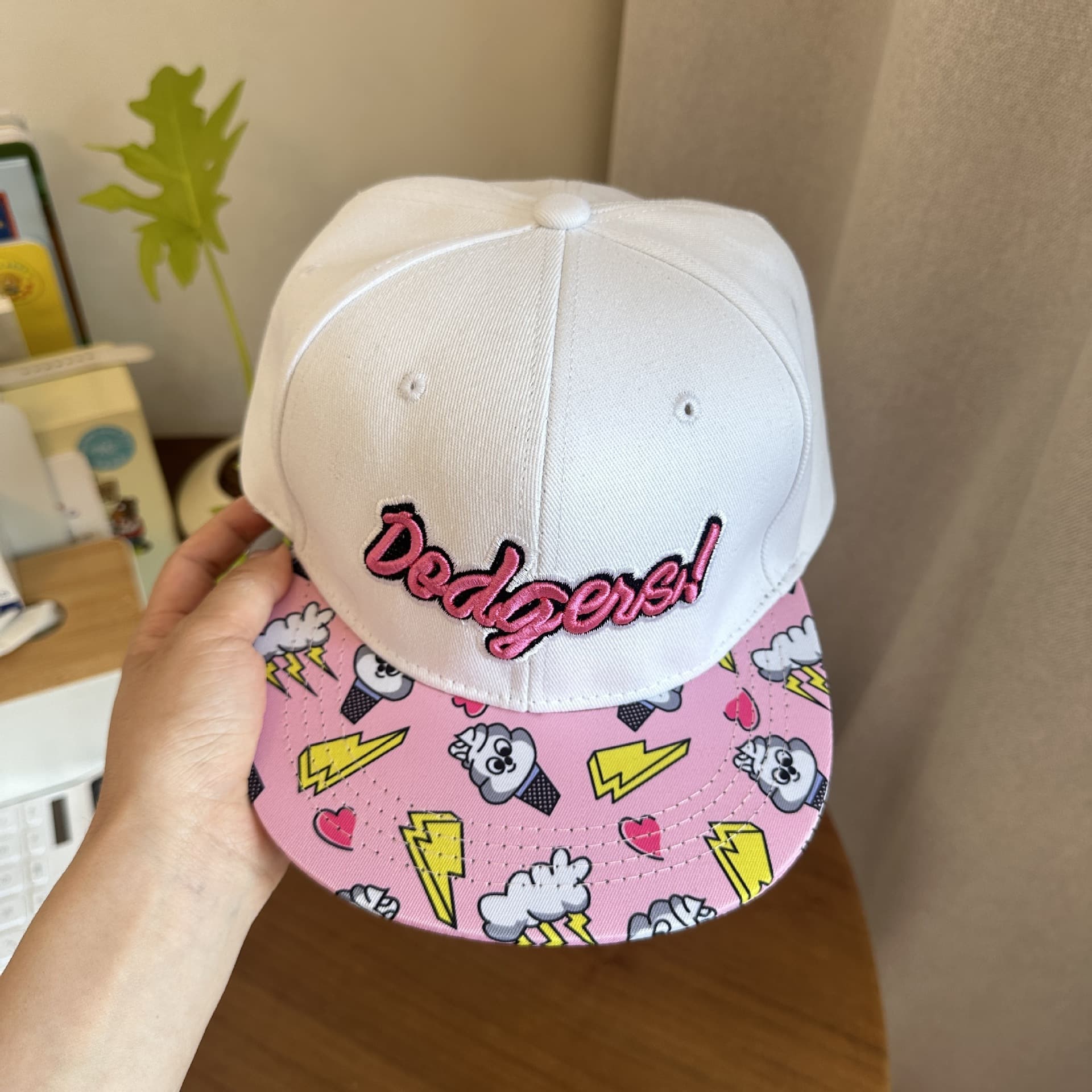 Hat hip-hop style for men and women, autumn summer baseball cap for students, American style, western style